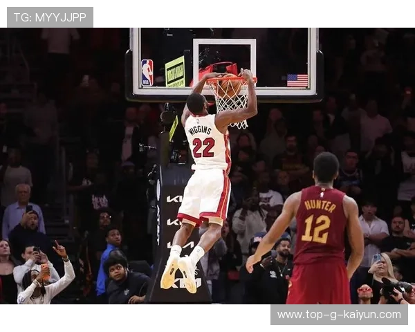 0.4秒空接绝杀!维金斯扣翻骑士,卡西亚中心沸腾 0.4秒空接绝杀!维金斯扣翻骑士,卡西亚中心沸腾